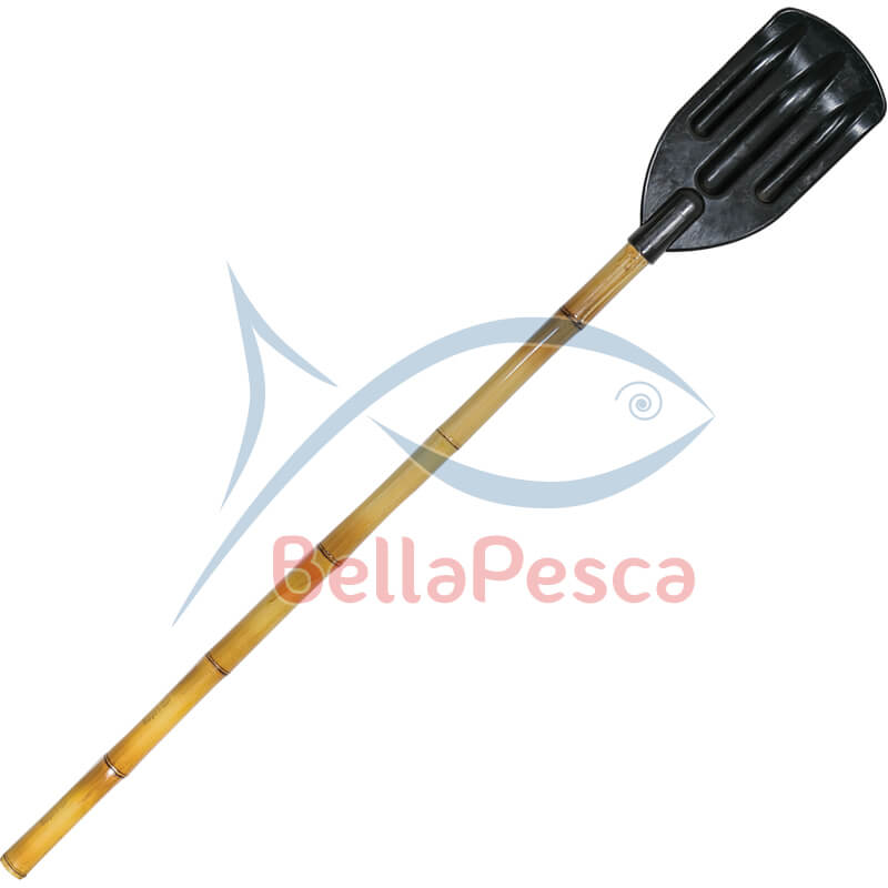 Remo com cabo de bambu